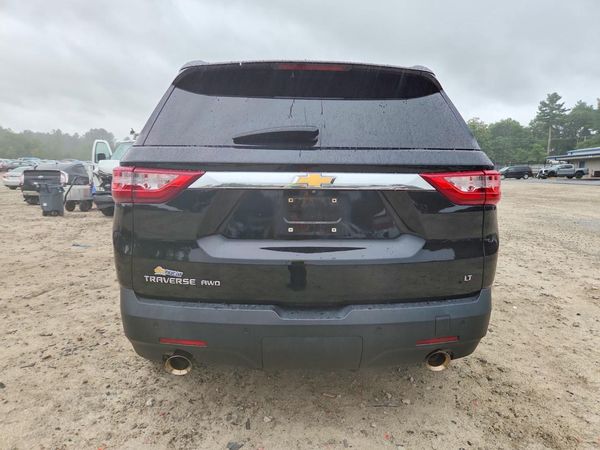 2021 CHEVROLET TRAVERSE LT