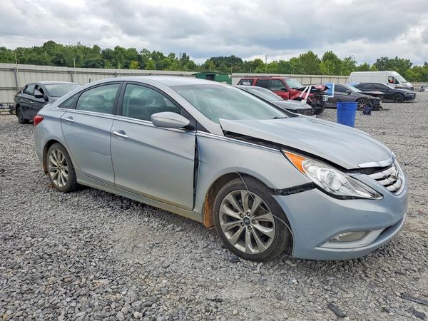 2012 HYUNDAI SONATA