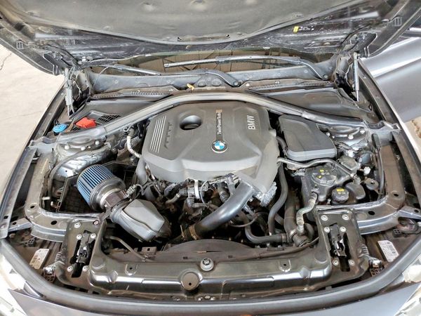 2018 BMW 330