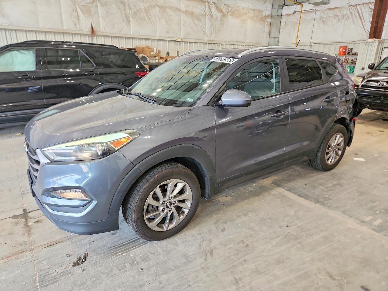 2016 HYUNDAI TUCSON