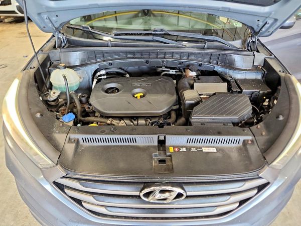 2016 HYUNDAI TUCSON