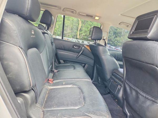2012 INFINITI QX56 BASE