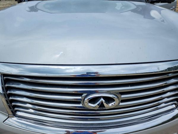2012 INFINITI QX56 BASE