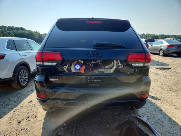 2020 JEEP GRAND CHEROKEE LAREDO 4X4