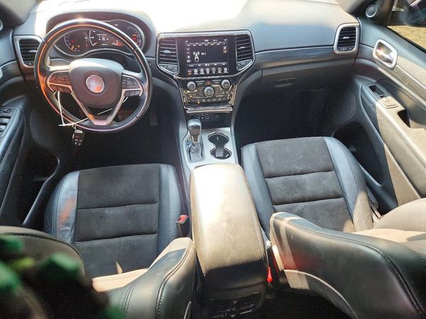 2020 JEEP GRAND CHEROKEE LAREDO 4X4