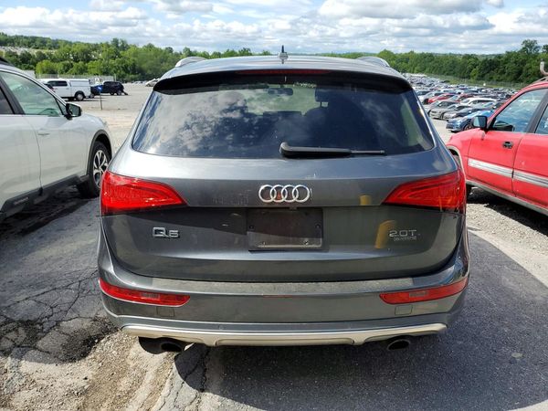 2017 AUDI Q5 quattro Premium Plus