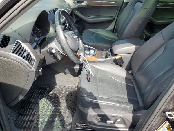 2017 AUDI Q5 quattro Premium Plus