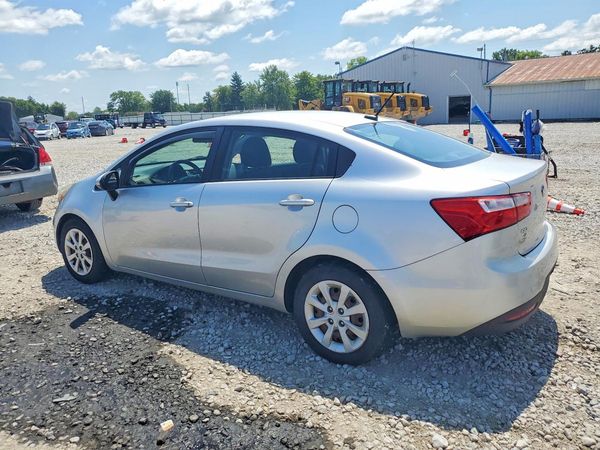 2013 KIA RIO