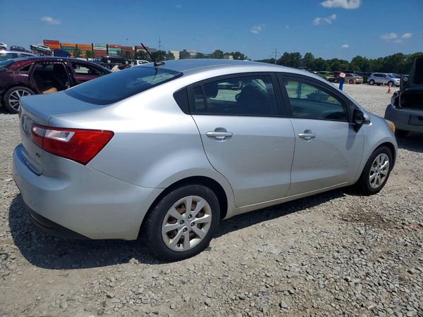 2013 KIA RIO
