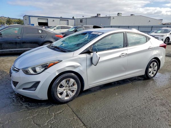 2016 HYUNDAI ELANTRA — DSFA — Front 3/4