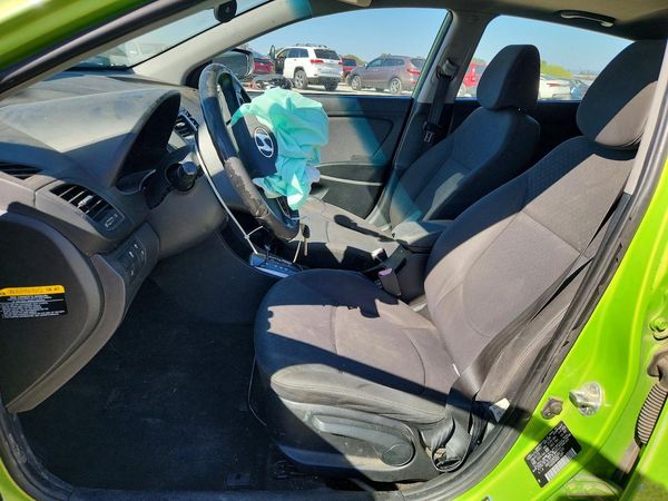 2013 HYUNDAI ACCENT