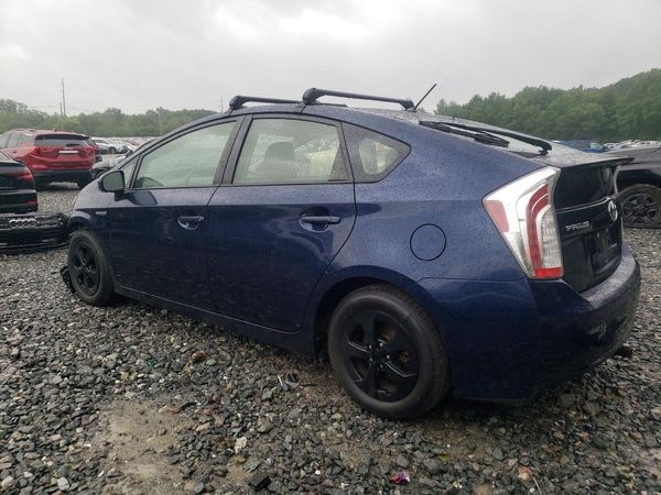2013 TOYOTA PRIUS
