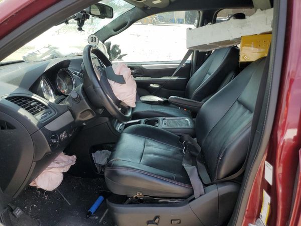 2017 DODGE GRAND CARAVAN GT