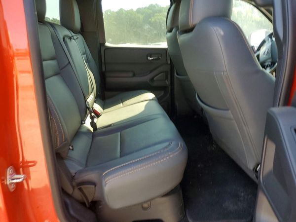 2025 NISSAN FRONTIER