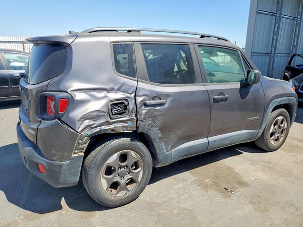 2018 JEEP RENEGADE LATITUDE 4X2