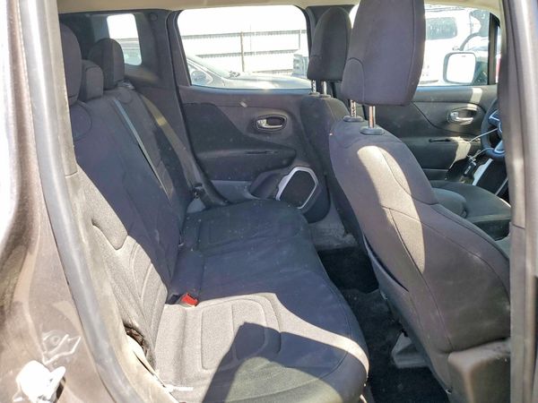 2018 JEEP RENEGADE LATITUDE 4X2