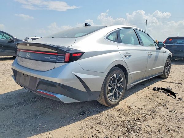 2024 HYUNDAI SONATA