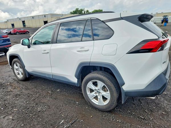 2019 TOYOTA RAV4 XLE / XLE Premium 4WD