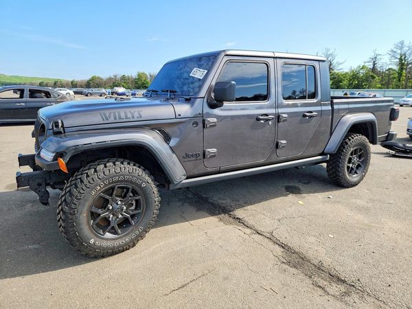 2025 JEEP GLADIATOR Sport