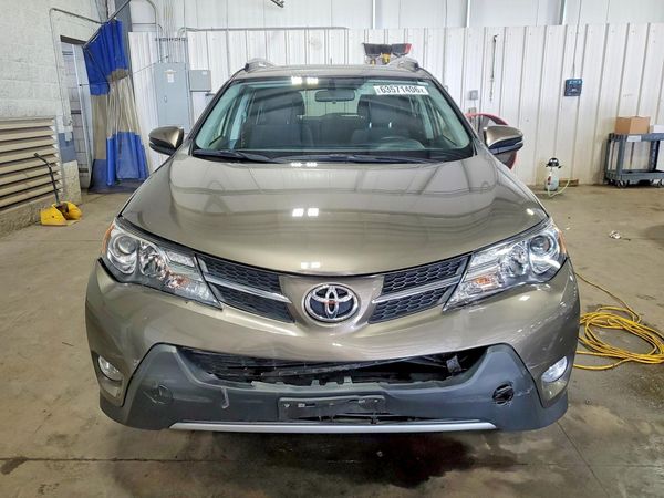 2015 TOYOTA RAV4 XLE (M Grade)