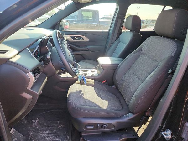 2023 CHEVROLET TRAVERSE LT