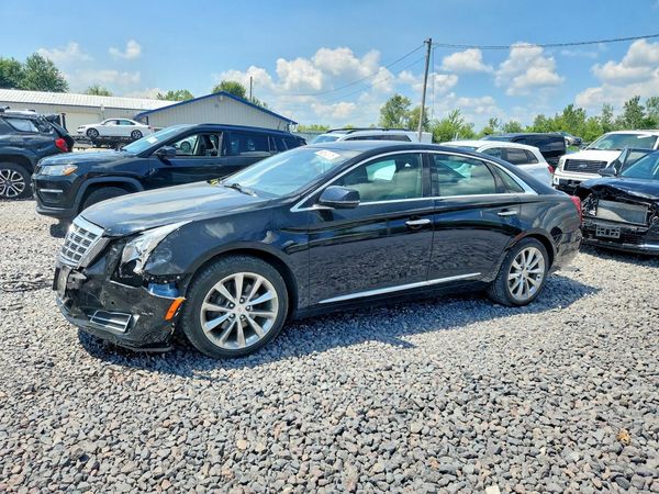 2013 CADILLAC XTS Premium