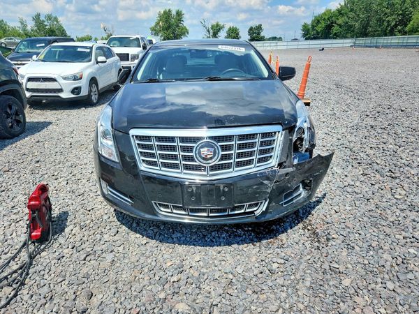2013 CADILLAC XTS Premium