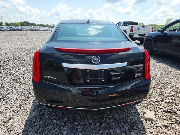 2013 CADILLAC XTS Premium