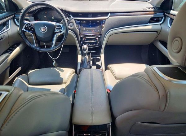 2013 CADILLAC XTS Premium