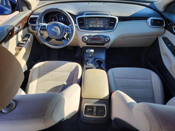 2019 KIA SORENTO L, LX, S