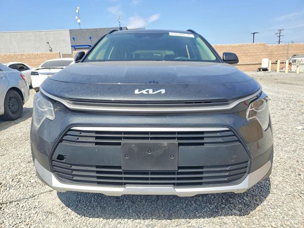 2024 KIA NIRO