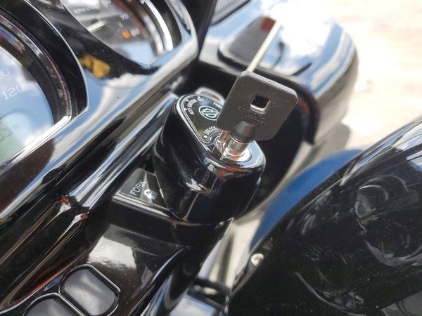 2019 HARLEY-DAVIDSON FLTRXS — KEYF