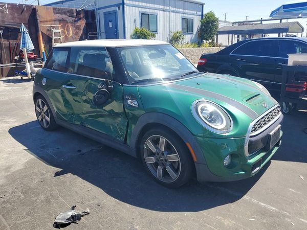 2019 MINI COOPER