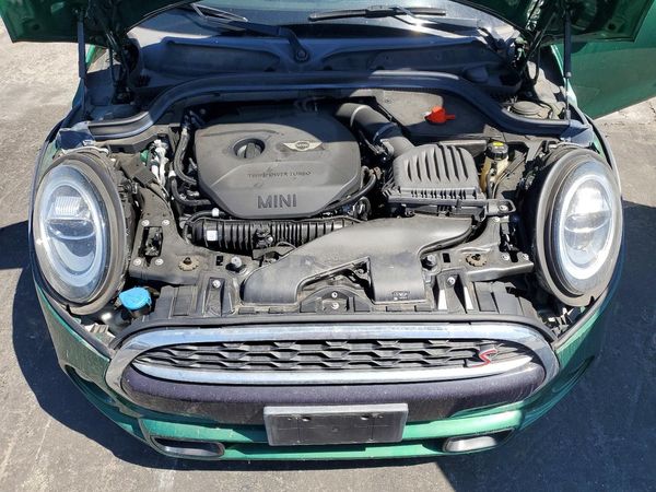 2019 MINI COOPER