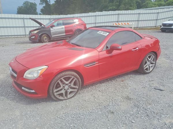 2015 MERCEDES-BENZ SLK