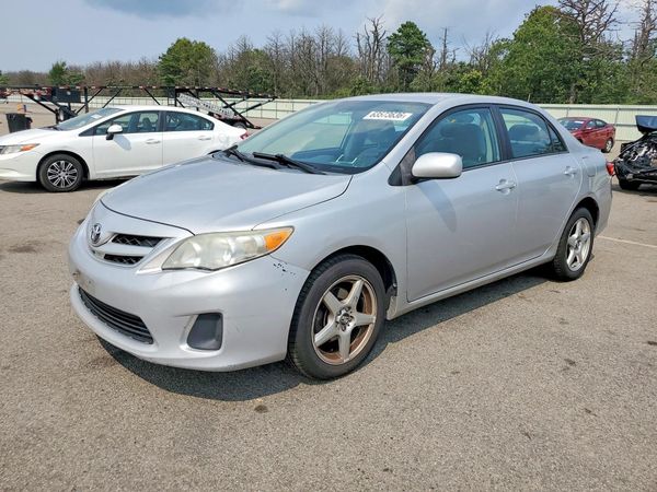 2012 TOYOTA COROLLA