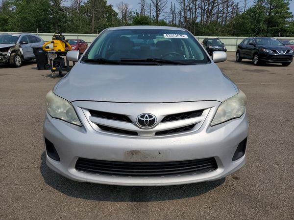2012 TOYOTA COROLLA