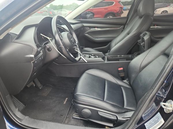 2019 MAZDA 3