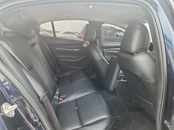 2019 MAZDA 3