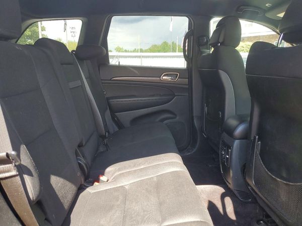 2017 JEEP GRAND CHEROKEE LAREDO 4X4