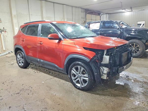 2021 KIA SELTOS S