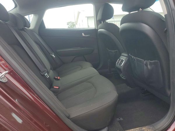 2017 KIA OPTIMA