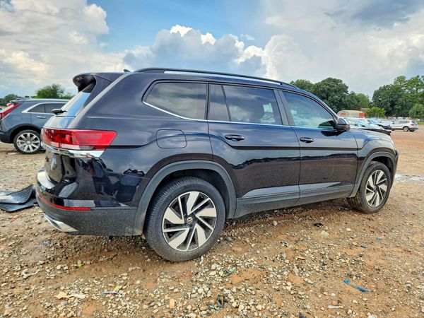 2024 VOLKSWAGEN ATLAS SE w/ Technology
