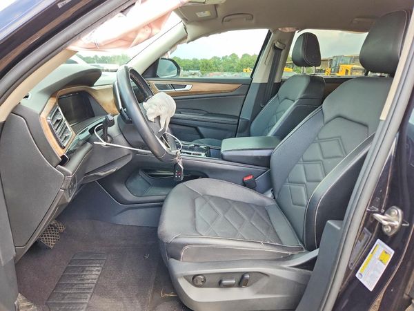 2024 VOLKSWAGEN ATLAS SE w/ Technology
