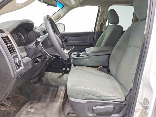 2015 RAM 1500 ST