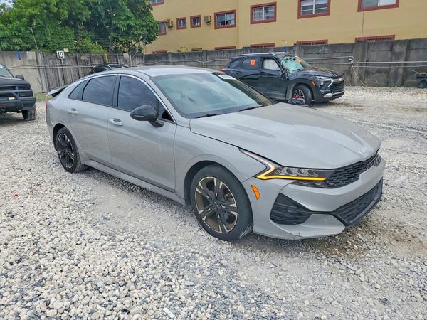 2021 KIA K5 GT-Line
