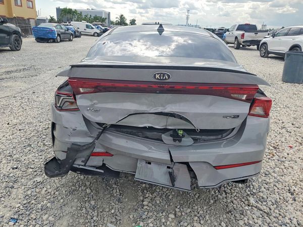 2021 KIA K5 GT-Line