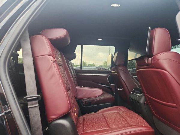 2025 CADILLAC ESCALADE