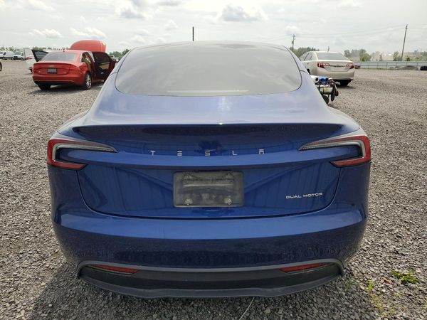 2024 TESLA MODEL 3