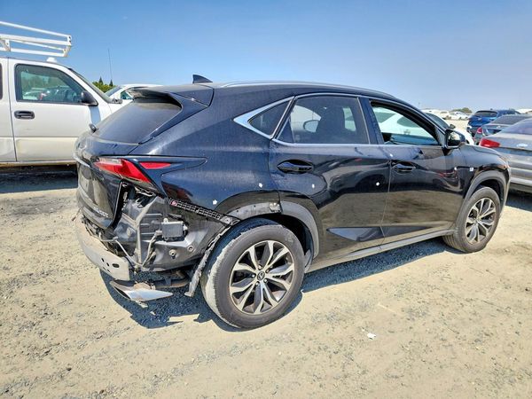2015 LEXUS NX 200t Luxury